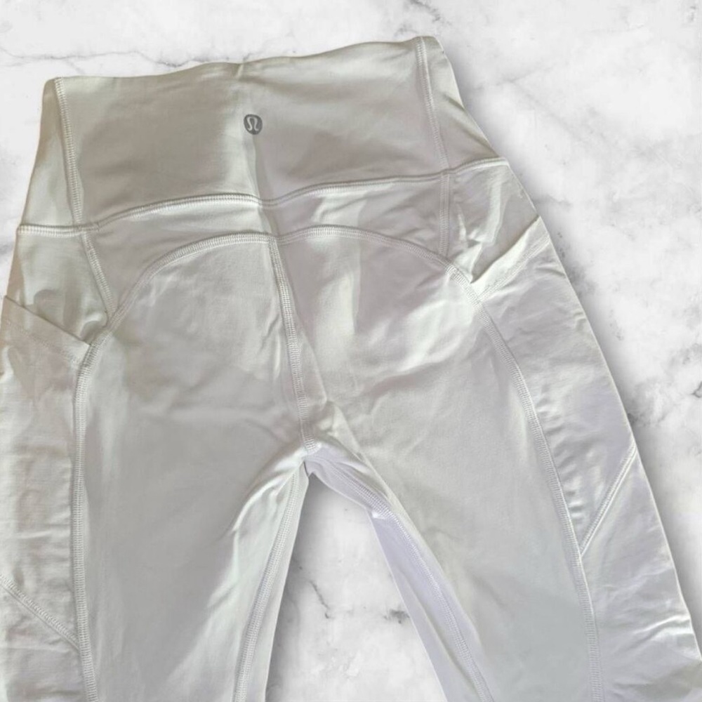 Lululemon Size 4 All the Right Places Leggings